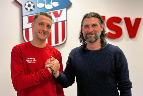 Lucas Hieman und Sportdirektor Robin Lenk